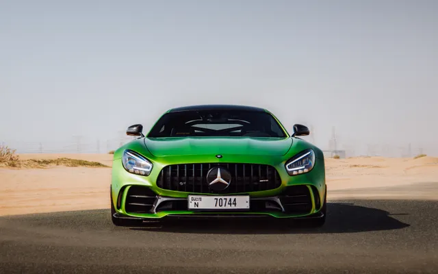 Mercedes AMG GTR – Picture 2