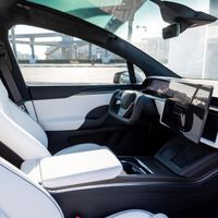 Tesla Model X – Picture 7