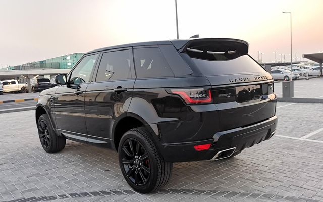 RANGE ROVER SPORT - image 4