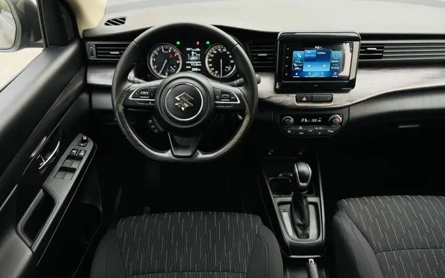 Suzuki Ertiga - image 3