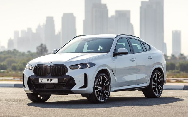 BMW X6 - image 1