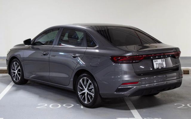 Geely Emgrand - image 3