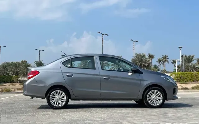 Mitsubishi Attrage - image 2