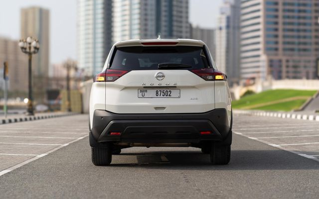 NISSAN ROGUE - image 4