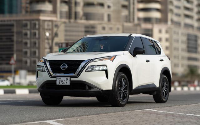 NISSAN ROGUE - image 1