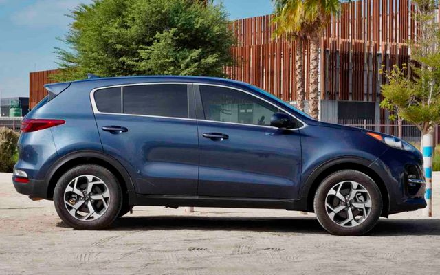 KIA SPORTAGE - image 4