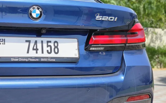 BMW 520 I - image 4