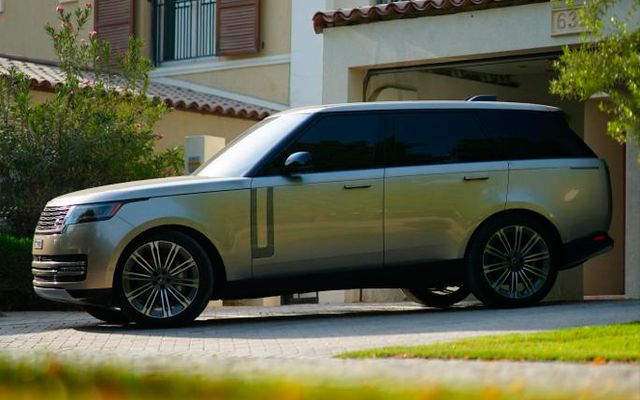 RANGE ROVER VOGUE - image 1