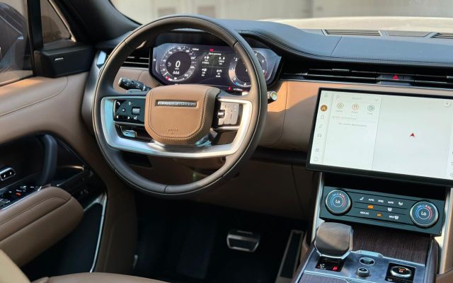 RANGE ROVER VOGUE - image 4