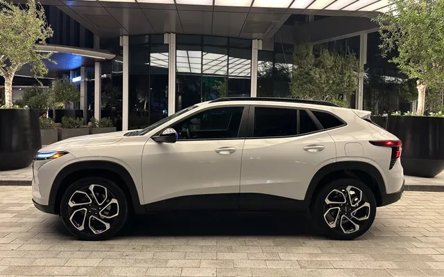 Chevrolet Trax - image 2