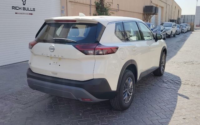 NISSAN XTRAIL 2021 - image 4