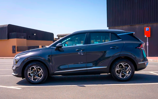 KIA SPORTAGE - image 3