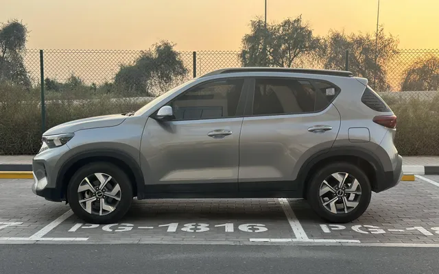 KIA SONET - image 2
