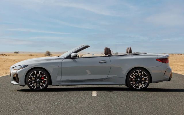 BMW 430 I Convertible - image 2