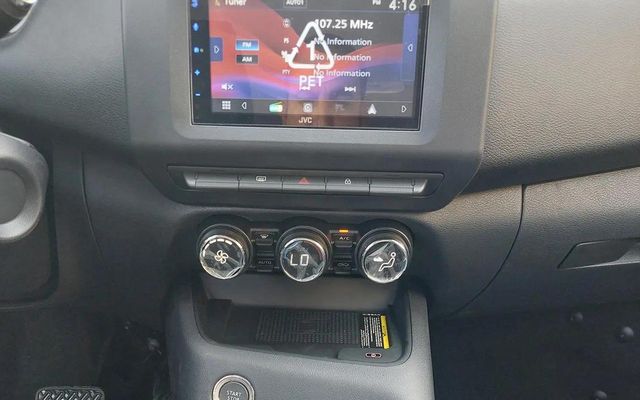 Nissan Magnite STD - image 4