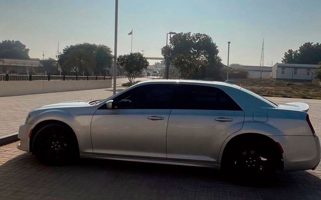 Chrysler C 300 S - image 4