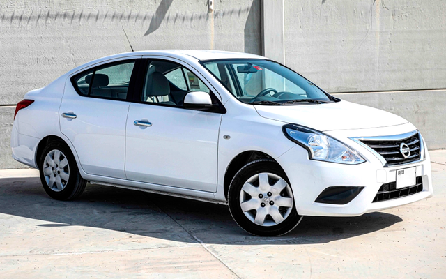 NISSAN SUNNY - image 1