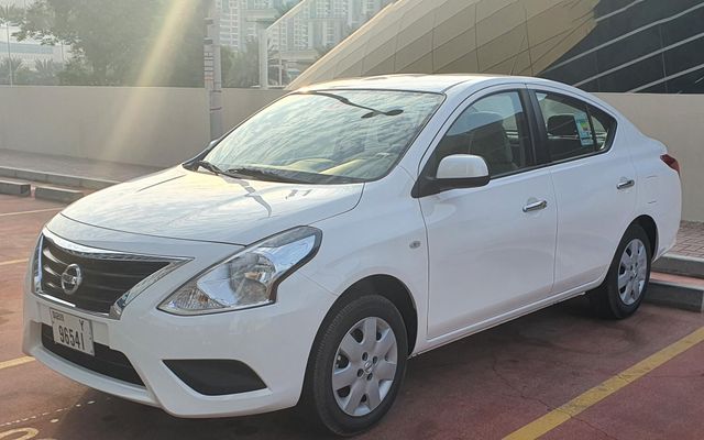 NISSAN SUNNY 2023 - image 1