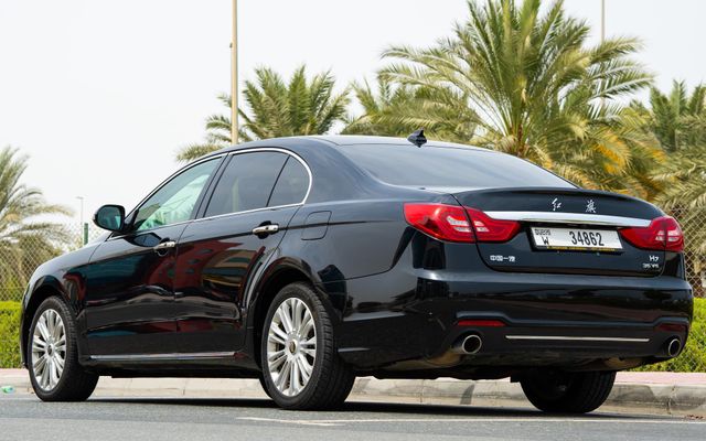 Hongqi H7 - image 4