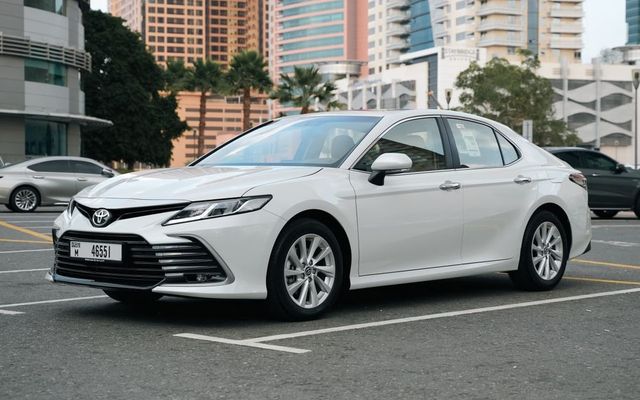 Toyota Camry - image 1