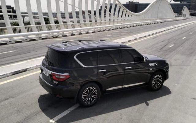Nissan Armada - image 3