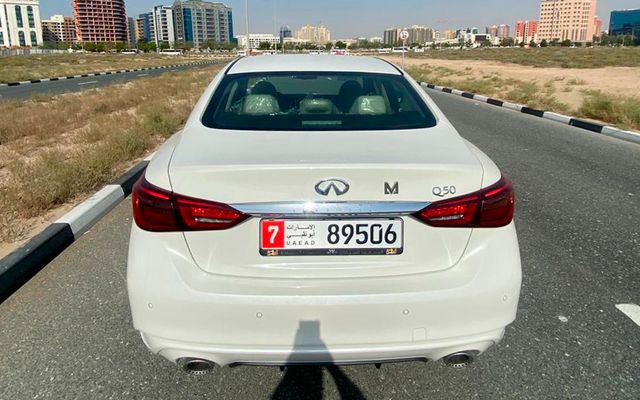 Infiniti Q50 - image 4