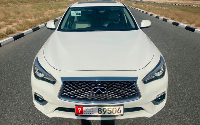 Infiniti Q50 - image 2