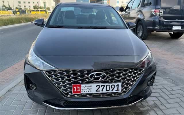 Hyundai Accent - image 3
