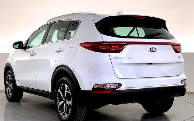KIA SPORTAGE - image 4