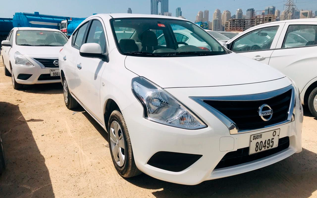 Nissan Sunny - image 2