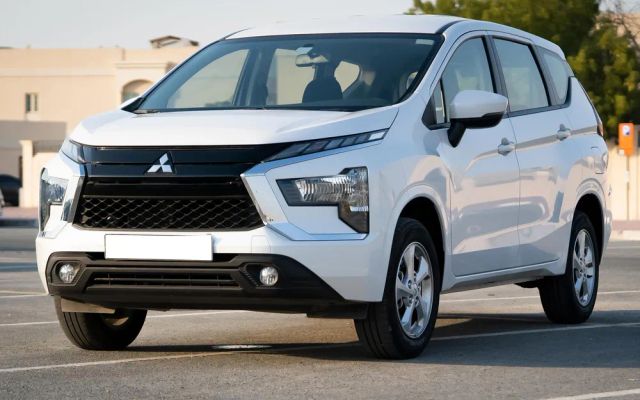 MITSUBISHI XPANDER - image 1