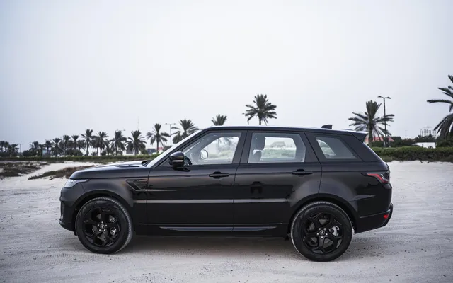 RANGE ROVER SPORT – Picture 2