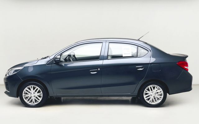 MITSUBISHI ATTRAGE - image 2
