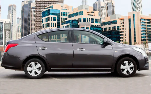 NISSAN Sunny - image 2