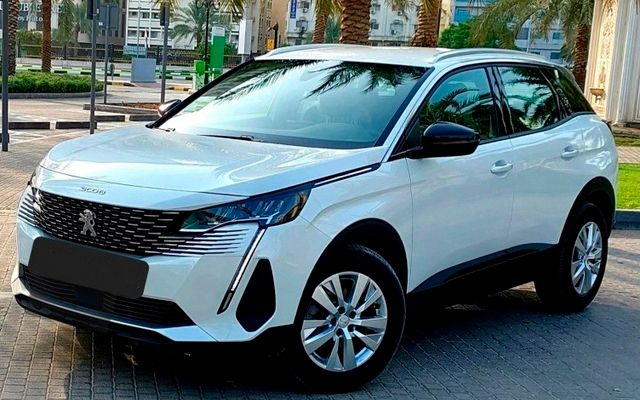 PEUGEOT 3008 - image 1