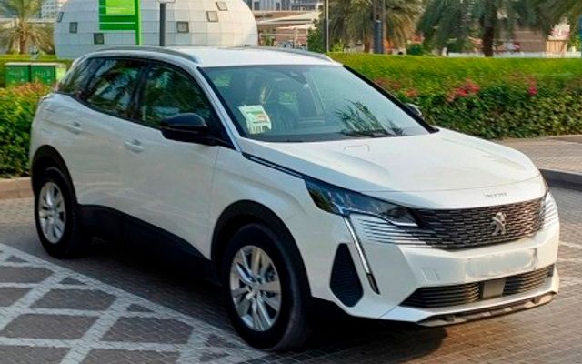 PEUGEOT 3008 - image 3