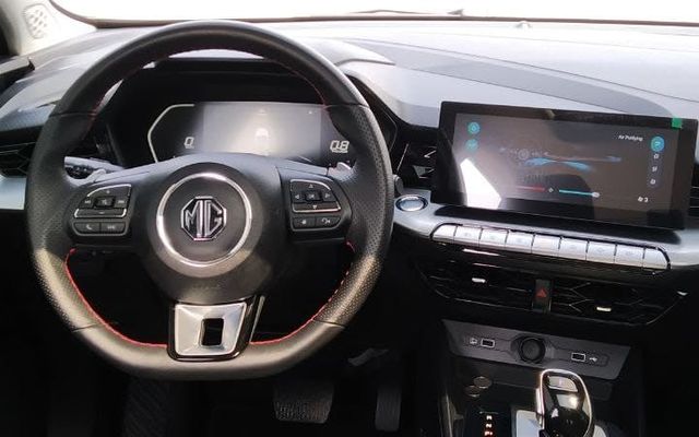 MG GT - image 3