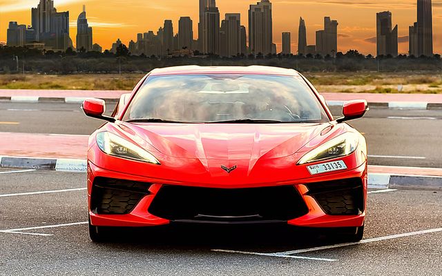 Chevrolet Corvette - image 3