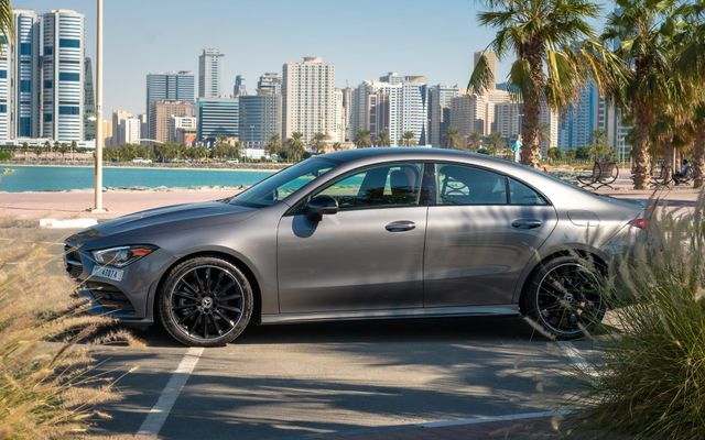 MERCEDES CLA45 AMG - image 2