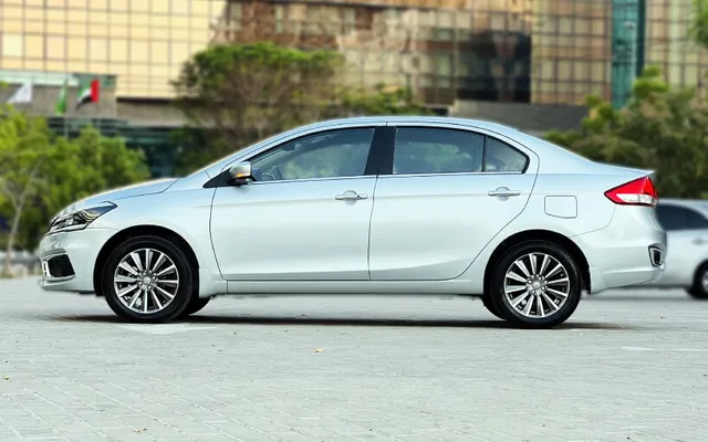 Suzuki Ciaz - image 4