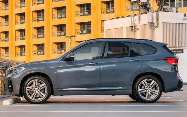 BMW X1 - image 3