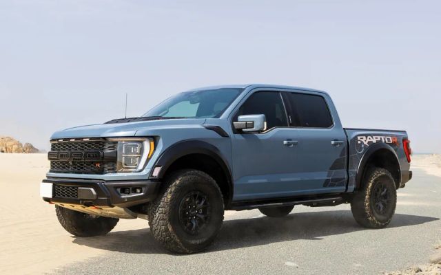 Ford F150 Raptor R - image 1