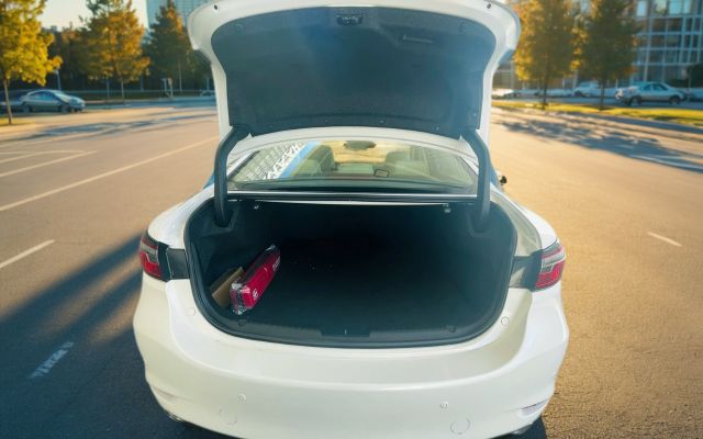 Mazda 6 - image 4