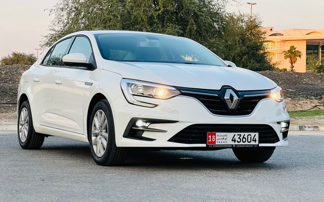 RENAULT MEGANE - image 3
