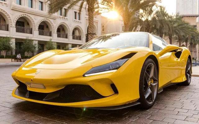 Ferrari F8 spyder - image 4
