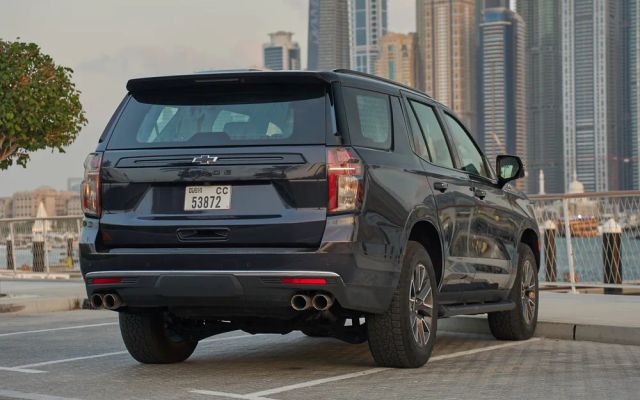 Chevrolet Tahoe - image 3