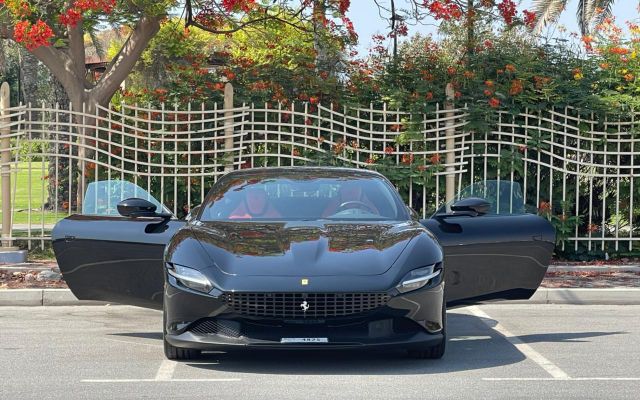 FERRARI ROMA - image 3
