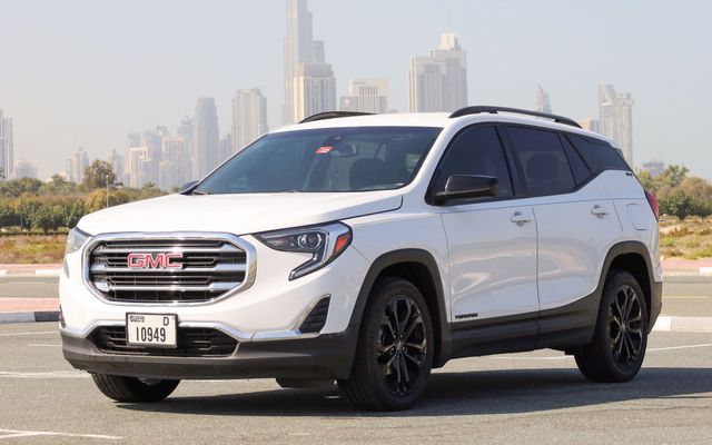 GMC Terrain - image 1