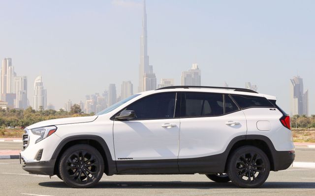GMC Terrain - image 2