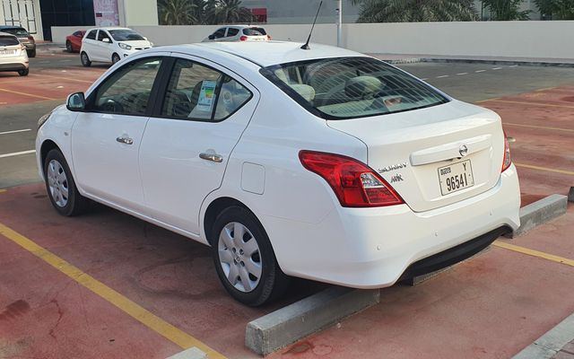 NISSAN SUNNY 2023 - image 3
